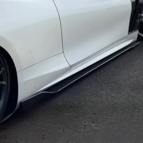 Q60 Carbon Fiber Side Skirts