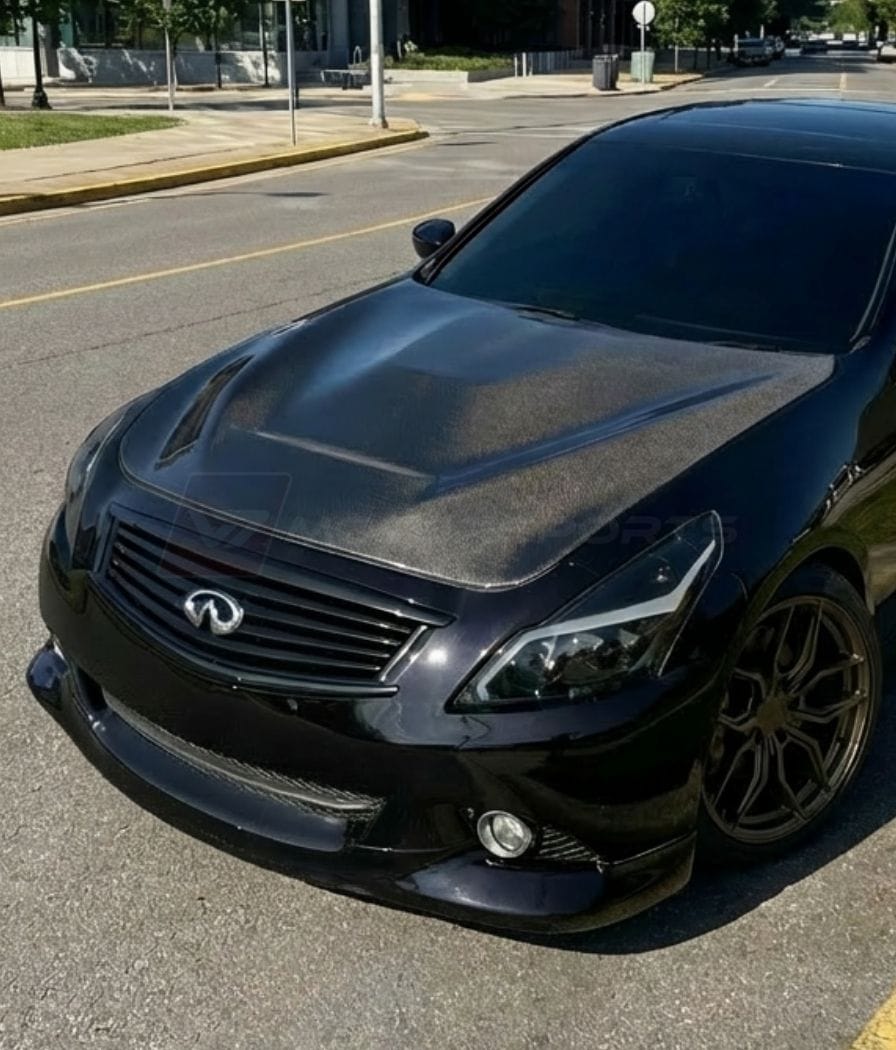 GTS-Style G37 Carbon Fiber Vented Hood (Sedan, 2009-2013) (1) GTS-Style G37 Carbon Fiber Vented Hood (Sedan, 2009-2013) - Image 1